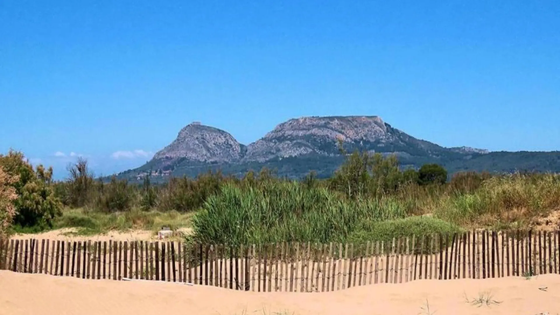 레스타르티트 Illa Mar D'Or 131 아파트 0*,  스페인